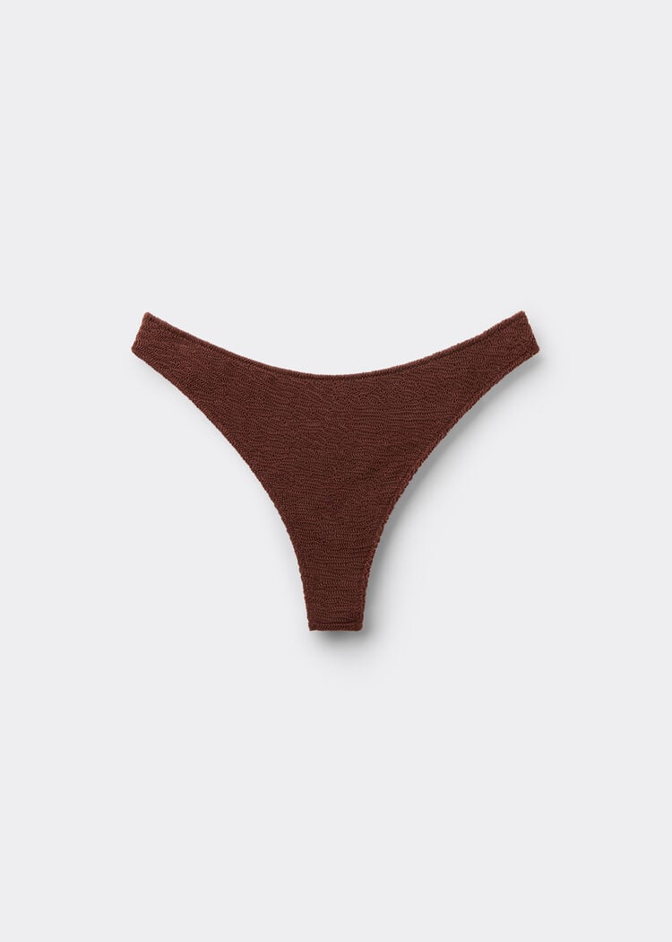 Brazilian swimsuit bottoms crinkle waves