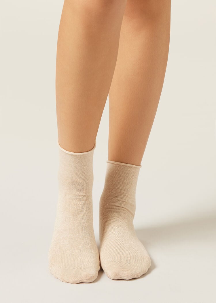 Cuffless short linen socks