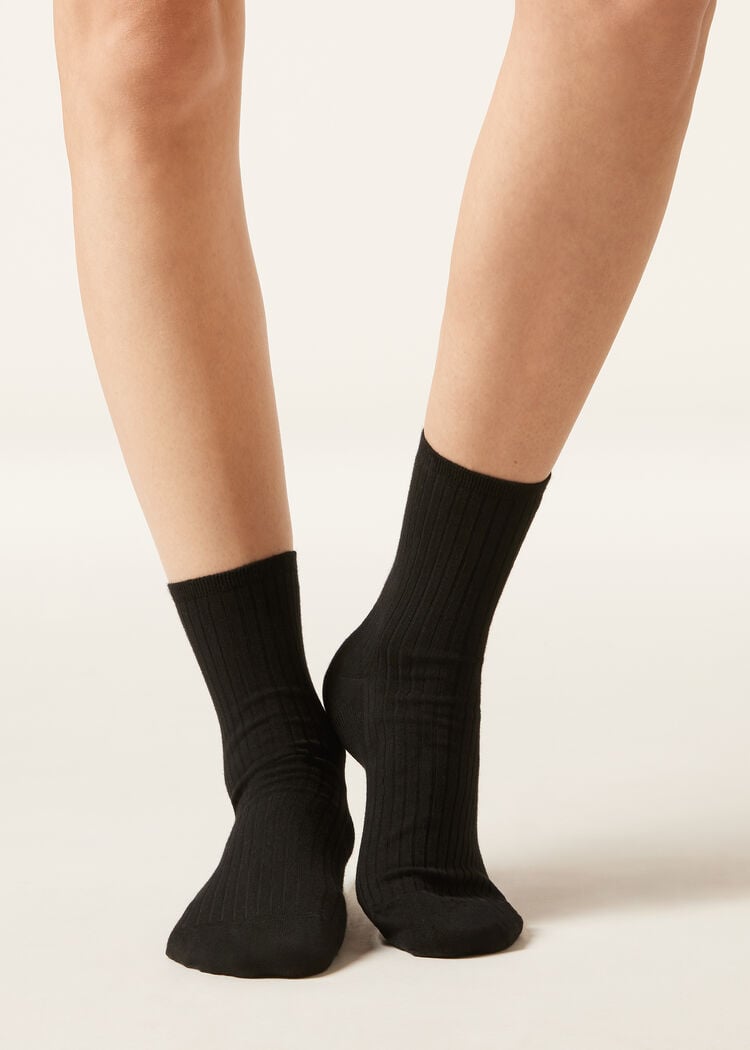 Ribbed short socks