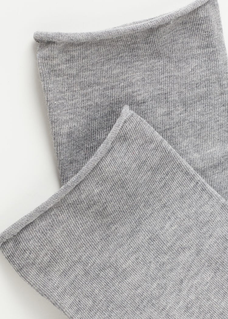 Non-elastic cotton ankle socks