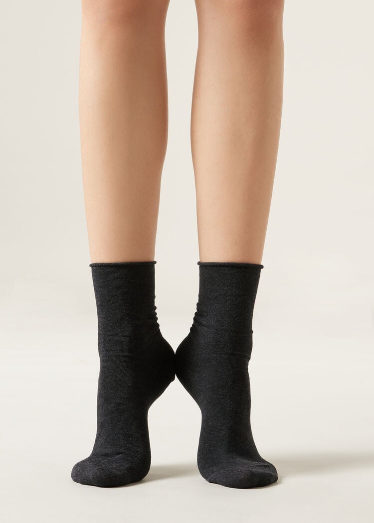 Non-elastic cotton ankle socks