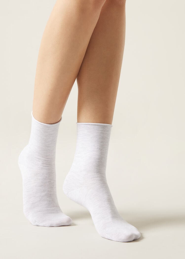 Non-elastic cotton ankle socks