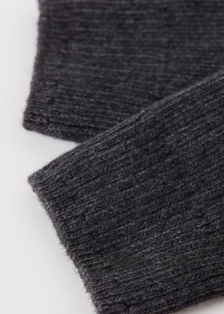 Wool and cashmere socks