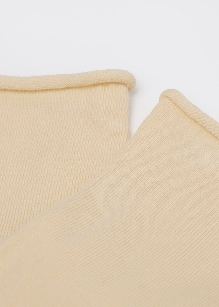 Cuffless short socks in cotton