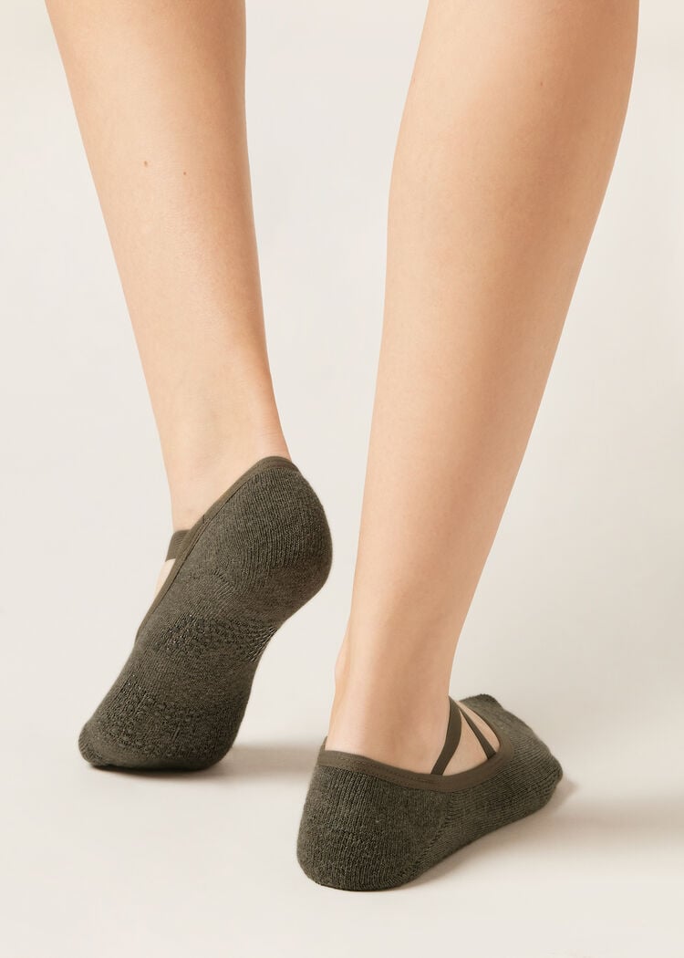 Crisscross pilates non-slip socks