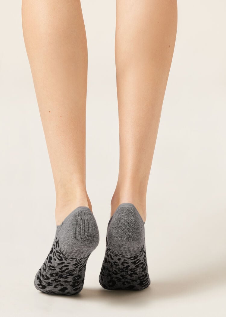 Crisscross pilates non-slip socks