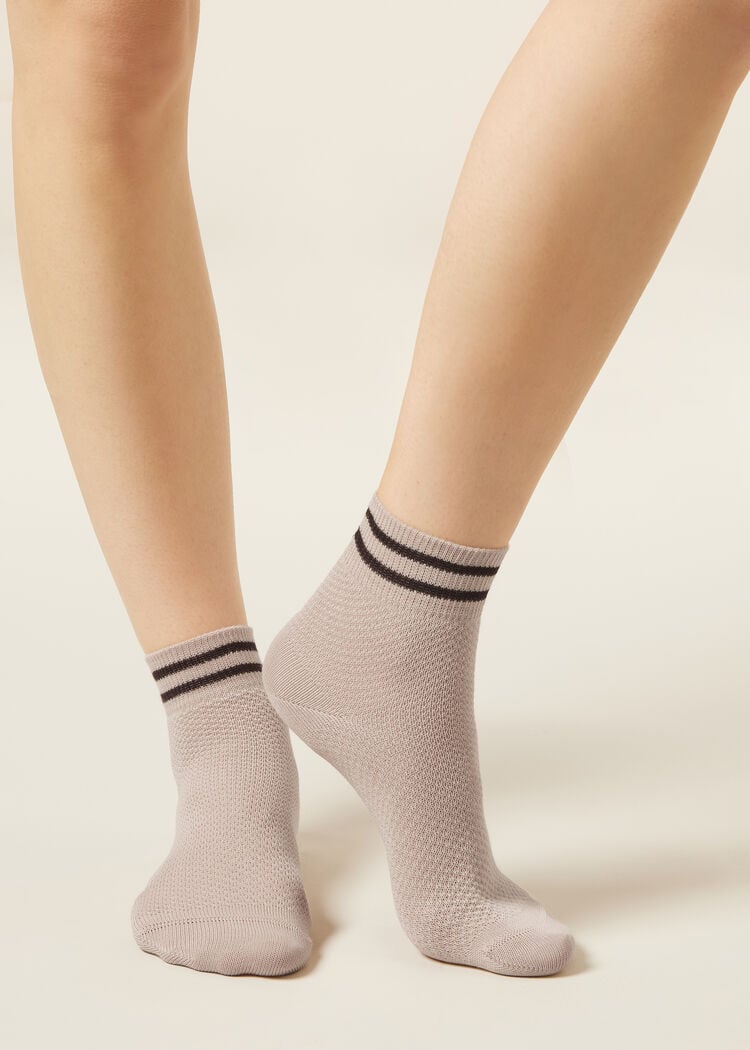 Sporty socks