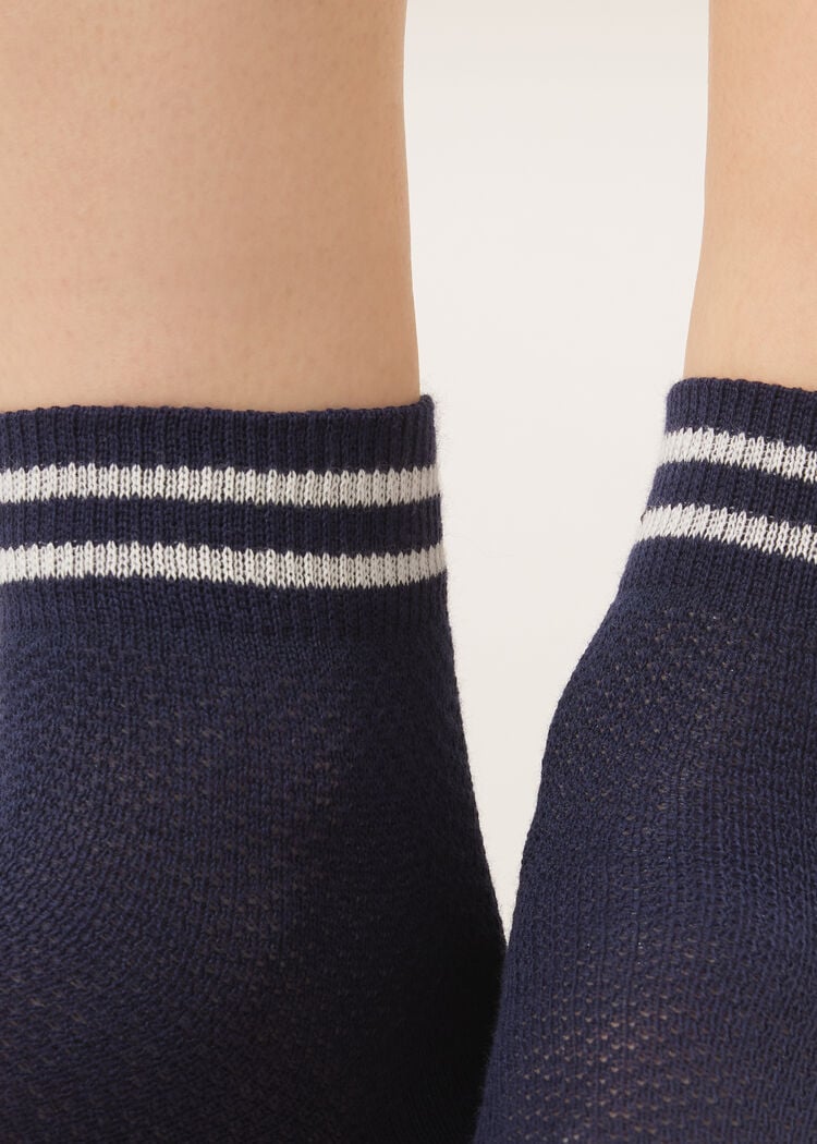 Sporty socks