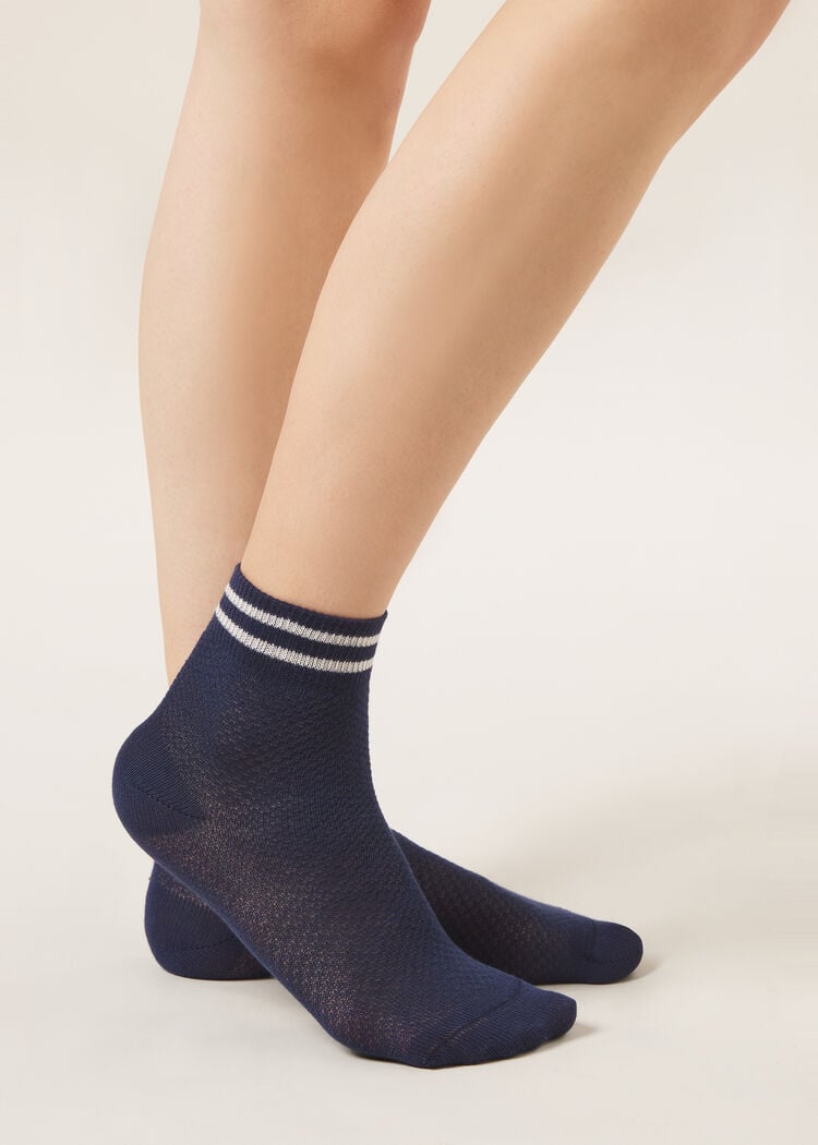 Sporty socks