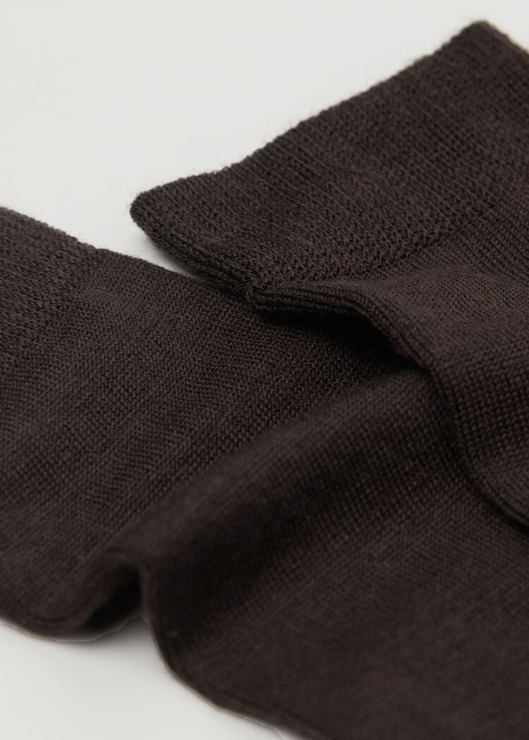 Tall wool and cotton socks