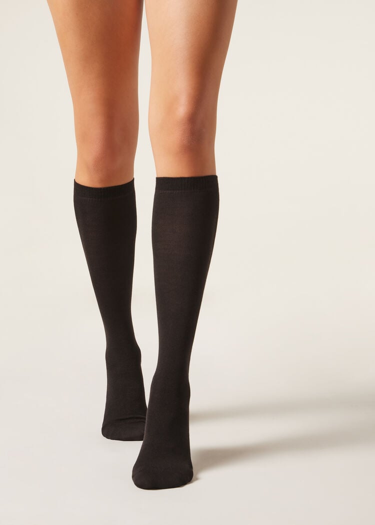 Tall wool and cotton socks
