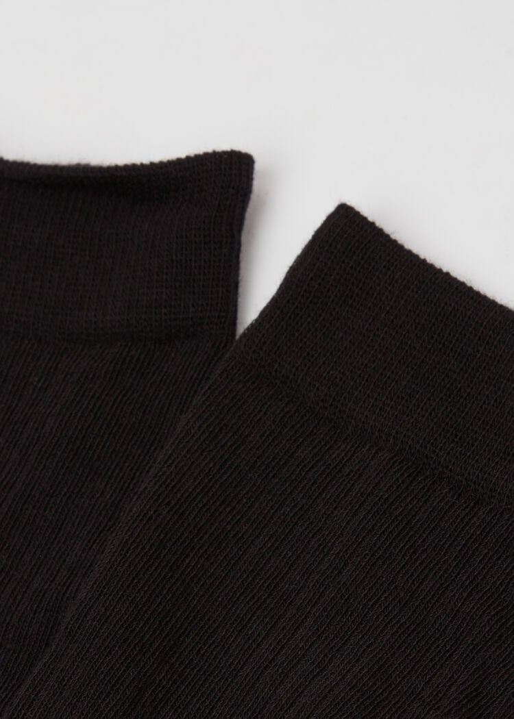Long ribbed socks