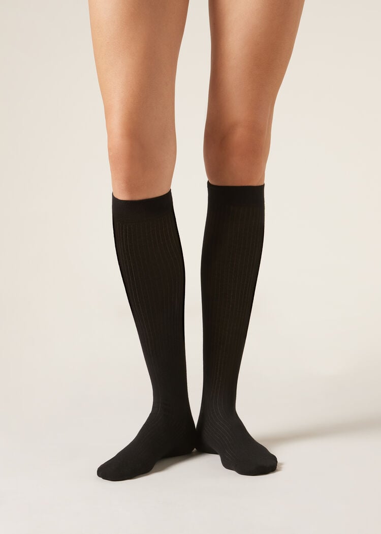 Long ribbed socks