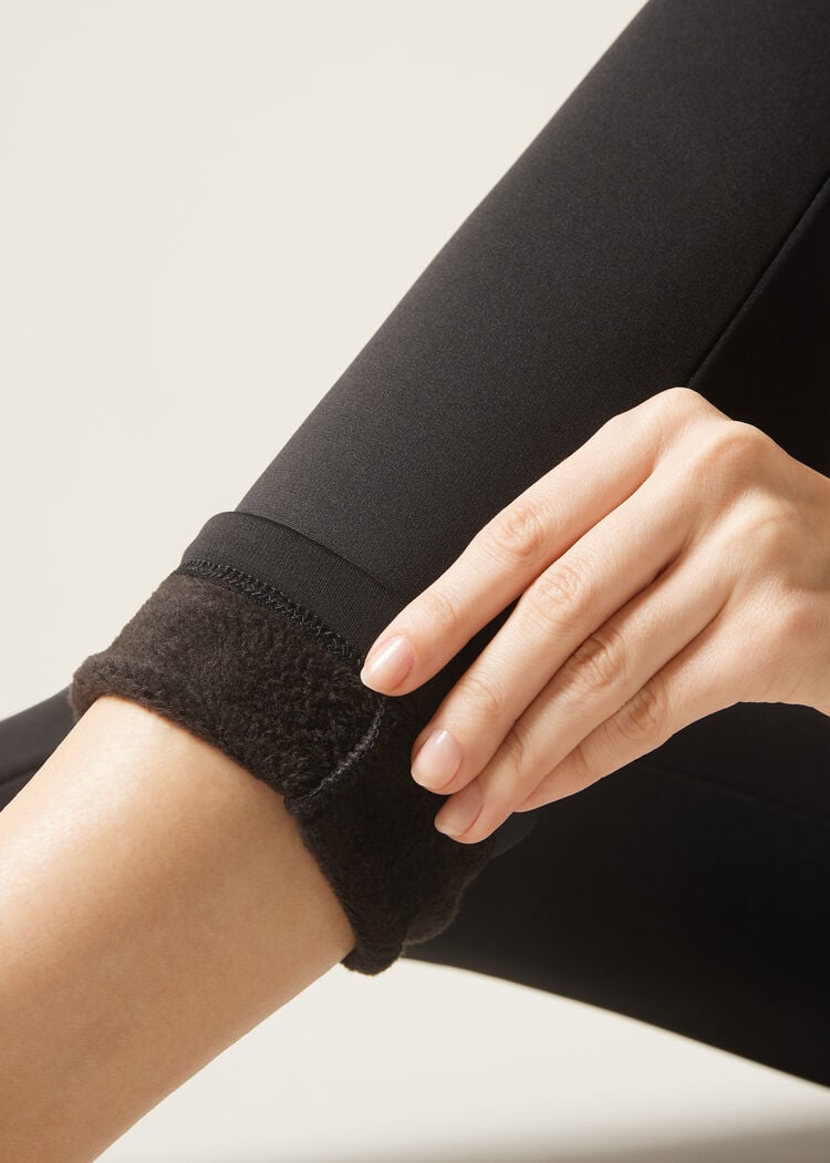 Plush thermal leggings