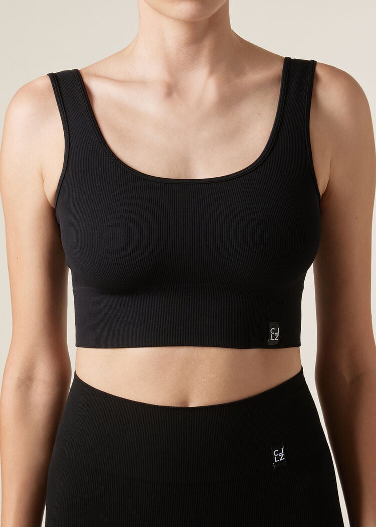 Seamless sport top