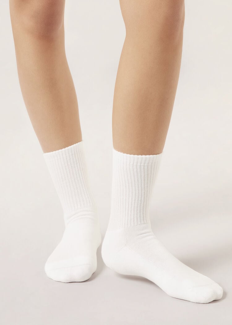 Unisex short sport socks