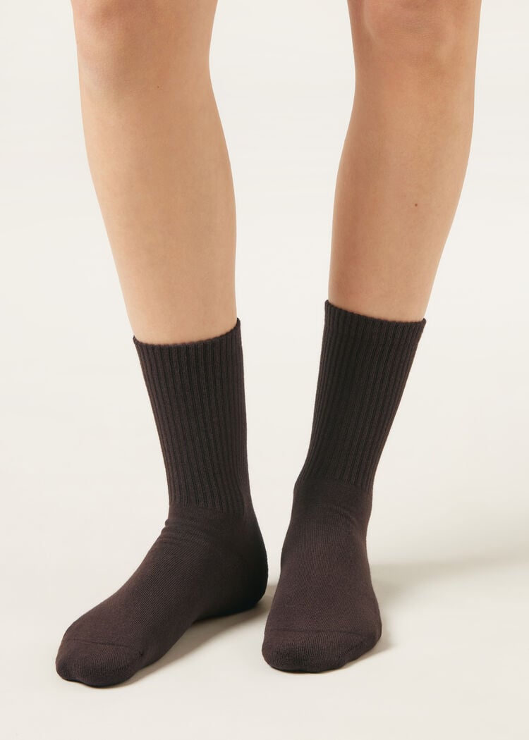 Unisex short sport socks