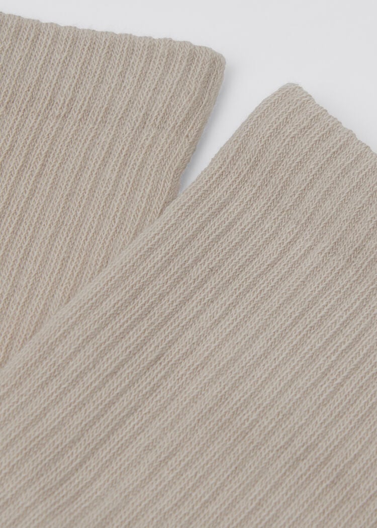 Unisex short sport socks