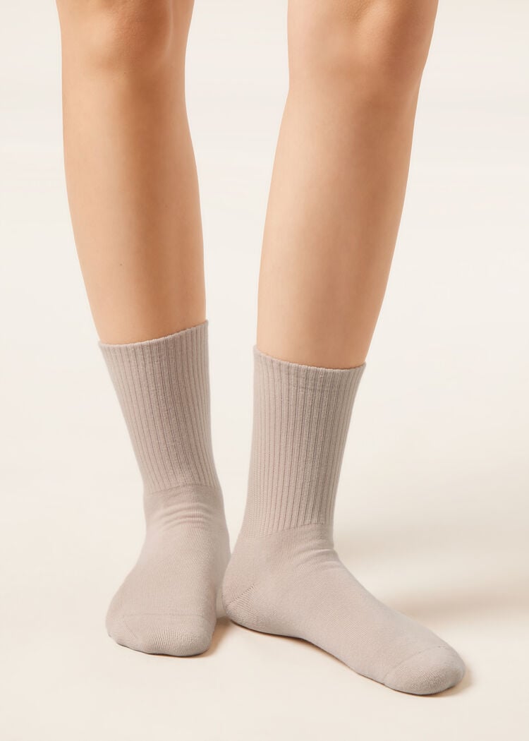 Unisex short sport socks